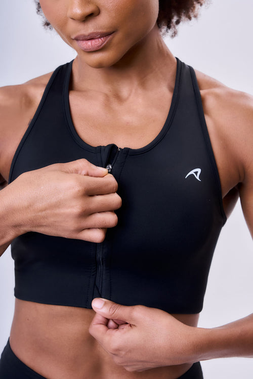 SIGNATURE SAMBA RACERBACK ZIP SPORTS BRA