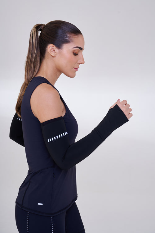 T. A. COAT COMPRESSION ARM SLEEVE WOMEN