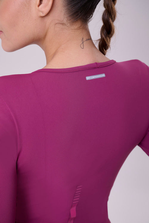 LONG SLEEVE CROPPED SIGNATURE SAMBA TEE