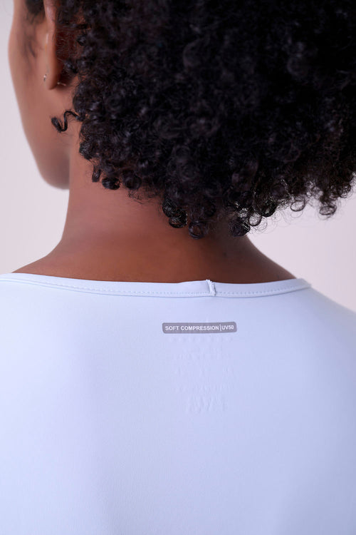 LONG SLEEVE CROPPED SIGNATURE SAMBA TEE
