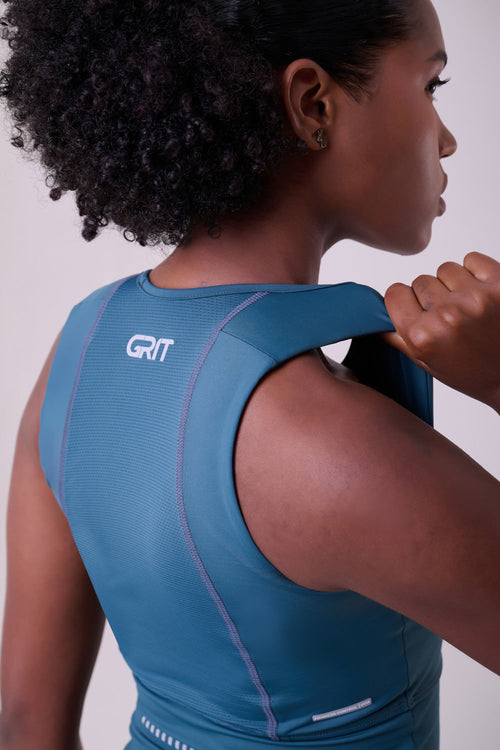 GRIT BOSSA CROP TOP WITH LARGE FRONT POCKET