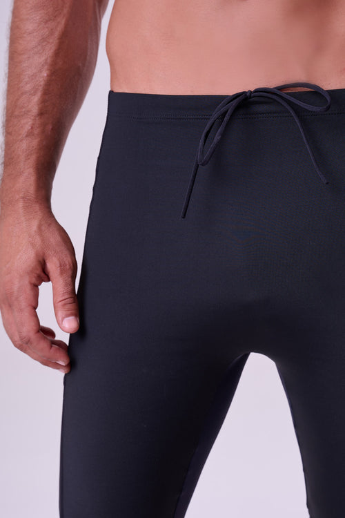 SIGNATURE SAMBA 2-POCKET 9” SHORTS