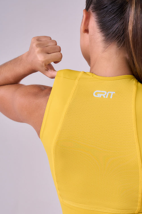 GRIT BOSSA CROP TOP WITH LARGE FRONT POCKET