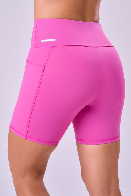 SIGNATURE SAMBA 3-POCKET SHORTS 6"