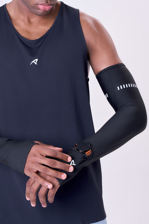 T. A. COAT COMPRESSION ARM SLEEVE MEN