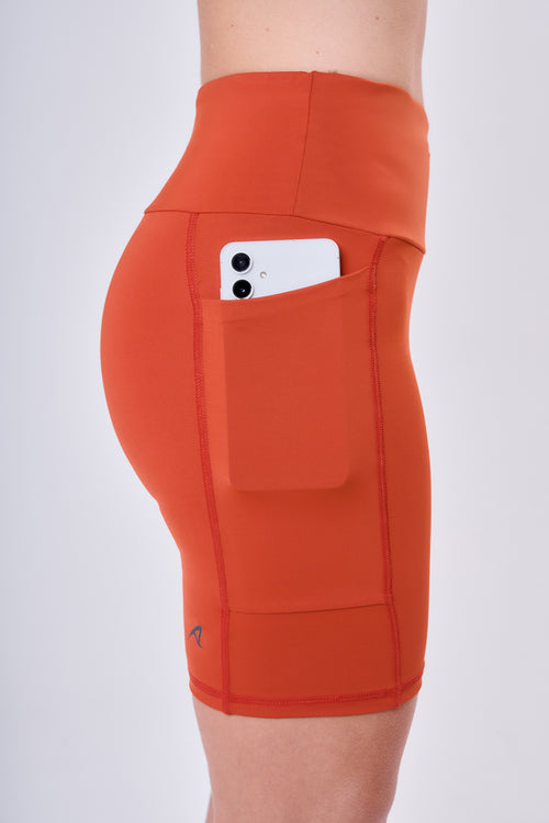 SIGNATURE SAMBA 3-POCKET SHORTS 7"
