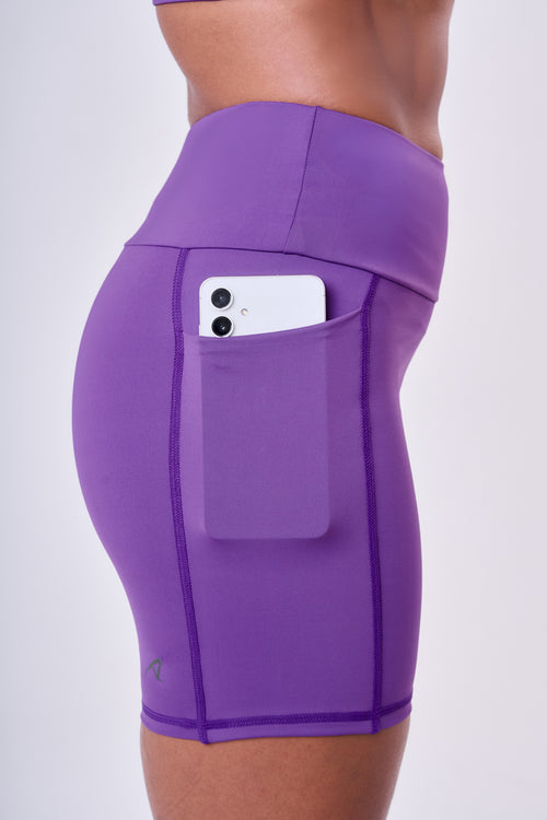 SIGNATURE SAMBA 3-POCKET SHORTS 6"