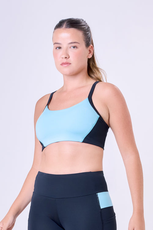ESSENTIAL RUN FLIGHT THIN-STRAP RACERBACK SPORTS BRA