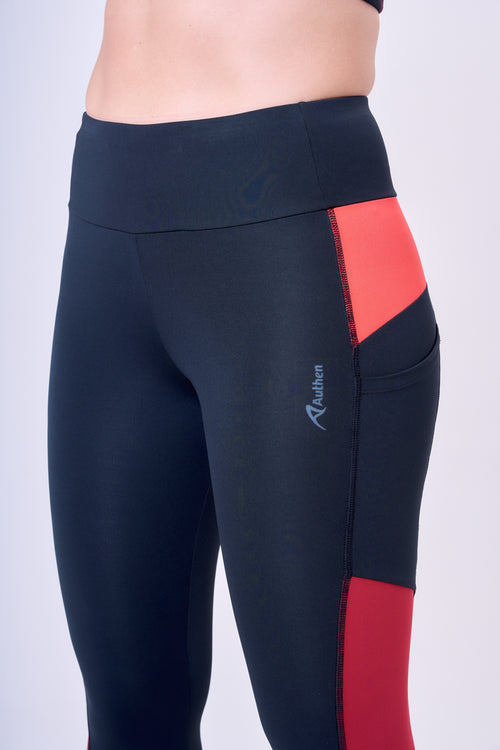 ESSENTIAL RUN FLIGHT 3-POCKET LEGGING