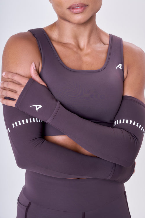 T. A. COAT COMPRESSION ARM SLEEVE WOMEN