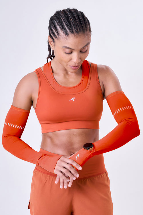 T. A. COAT COMPRESSION ARM SLEEVE WOMEN