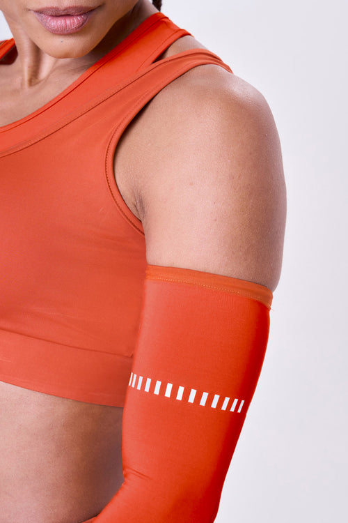 T. A. COAT COMPRESSION ARM SLEEVE WOMEN