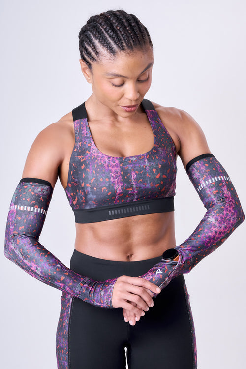 T. A. COAT COMPRESSION ARM SLEEVE WOMEN
