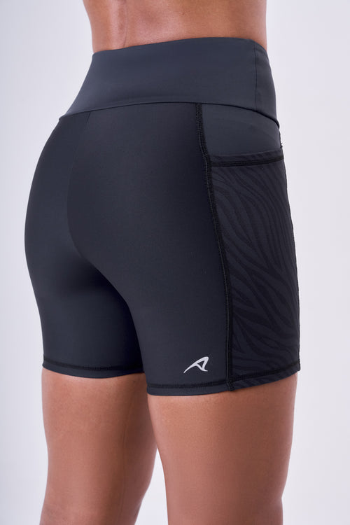 SIGNATURE SAMBA JACQUARD ZEBRA LUXE 3-POCKET 6" SHORTS