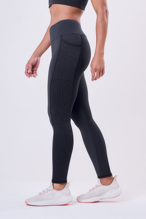 SIGNATURE SAMBA JACQUARD ZEBRA LUXE 3-POCKET LEGGING