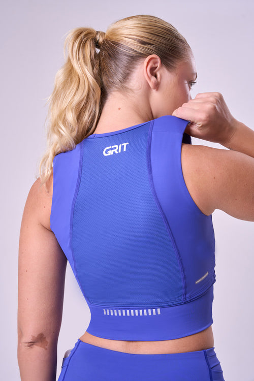 GRIT BOSSA CROP TOP WITH LARGE FRONT POCKET