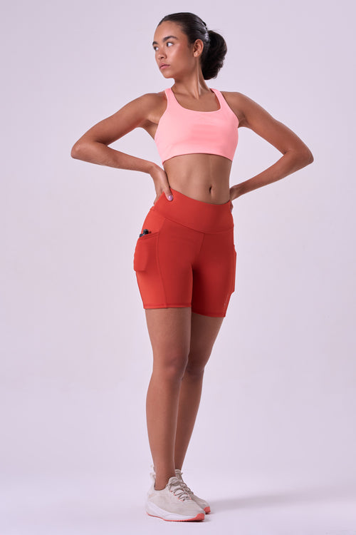 ESSENTIAL RUN STAMINA 3-POCKET 6" SHORTS