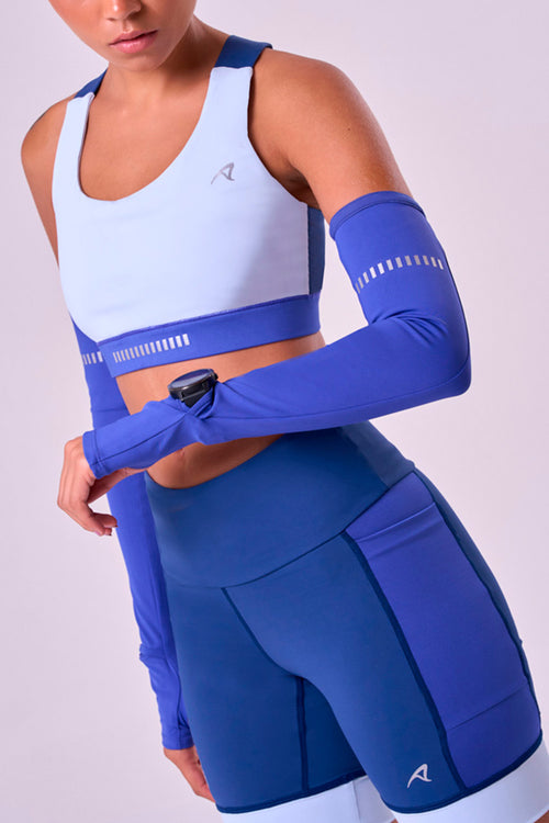 T. A. COAT COMPRESSION ARM SLEEVE WOMEN