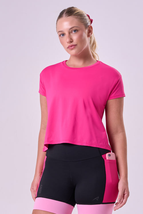 KEEP COOL BOLD CROPPED T-SHIRT