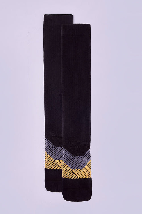 GRIT FULL-LENGTH COMPRESSION SOCKS – EMANA®