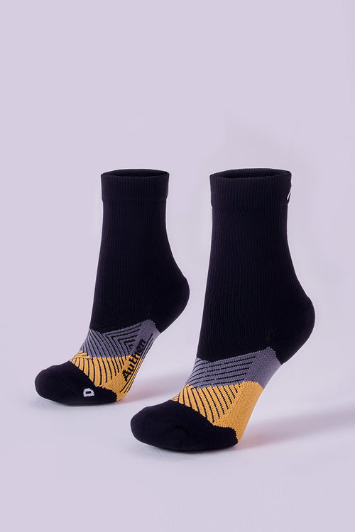 GRIT MID-CUT COMPRESSION SOCKS – EMANA®