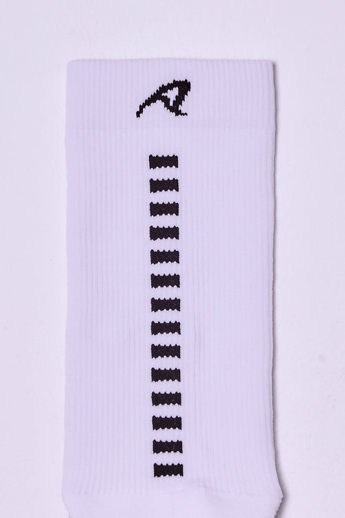 GRIT HIGH-CUT COMPRESSION SOCKS – EMANA®