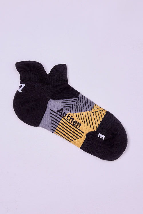 GRIT LOW-CUT COMPRESSION SOCKS – EMANA®