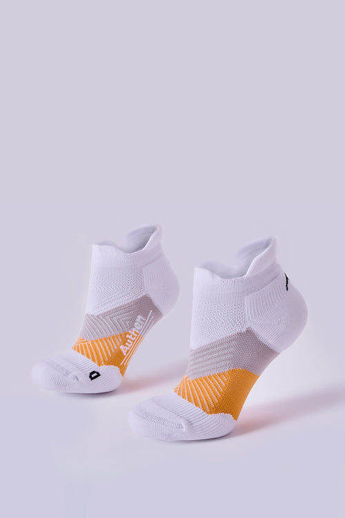 GRIT LOW-CUT COMPRESSION SOCKS – EMANA®