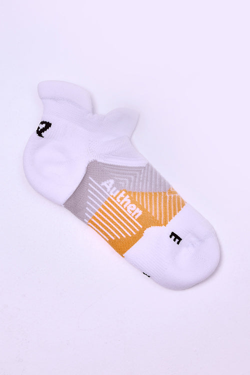 GRIT LOW-CUT COMPRESSION SOCKS – EMANA®